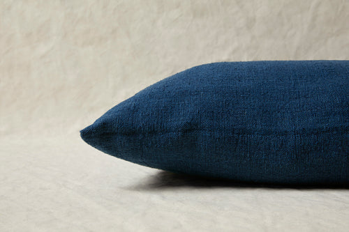 ISABELLE YAMAMOTO DYED HEMP CUSHIONS / INDIGO BLUE