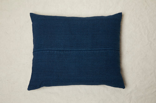 ISABELLE YAMAMOTO DYED HEMP CUSHIONS / INDIGO BLUE
