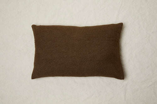ISABELLE YAMAMOTO DYED HEMP CUSHIONS / MARRON