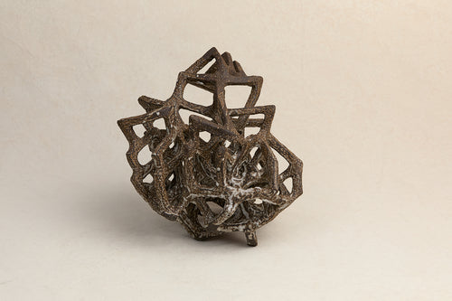 BRONWEN GRIEVES SCULPTURE 539 H11.8" x W13.7"