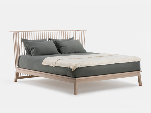 DE LA ESPADA STUDIOILSE COMPANIONS BED