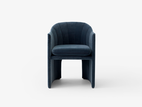 &TRADITION SPACE COPENHAGEN LOAFER DINING CHAIR SC24 W23.2" x D22.4" x H31.1" x SH19.3"