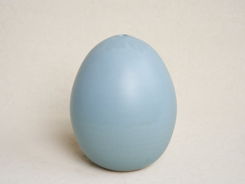 CHRISTIANE PERROCHON LARGE EGG VASE / PAPER BLUE H9.4"