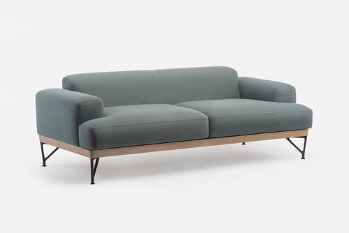 DE LA ESPADA MATTHEW HILTON ARMSTRONG SOFA