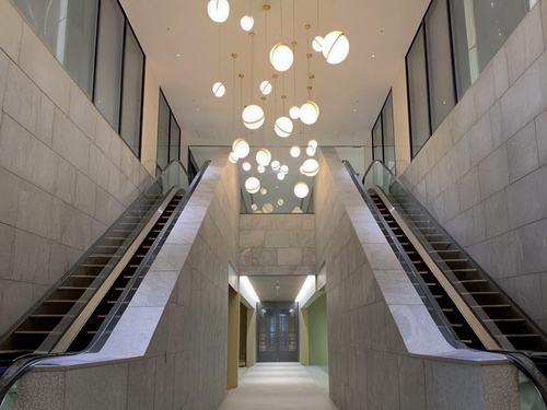 LEE BROOM CRESCENT CHANDELIER / MINI 3 PIECE Ø7.9" x H8.6"