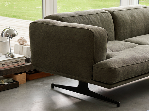 &TRADITION ANDERSSEN & VOLL AV22 INLAND SOFA W70.5" x D37.5" x H26.5" x SH16"