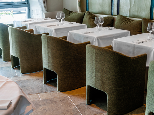 &TRADITION SPACE COPENHAGEN LOAFER DINING CHAIR SC24 W23.2" x D22.4" x H31.1" x SH19.3"