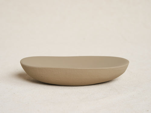 MALGORZATA BANY HAG TRINKET DISH / CLAY 3" x 5.5”
