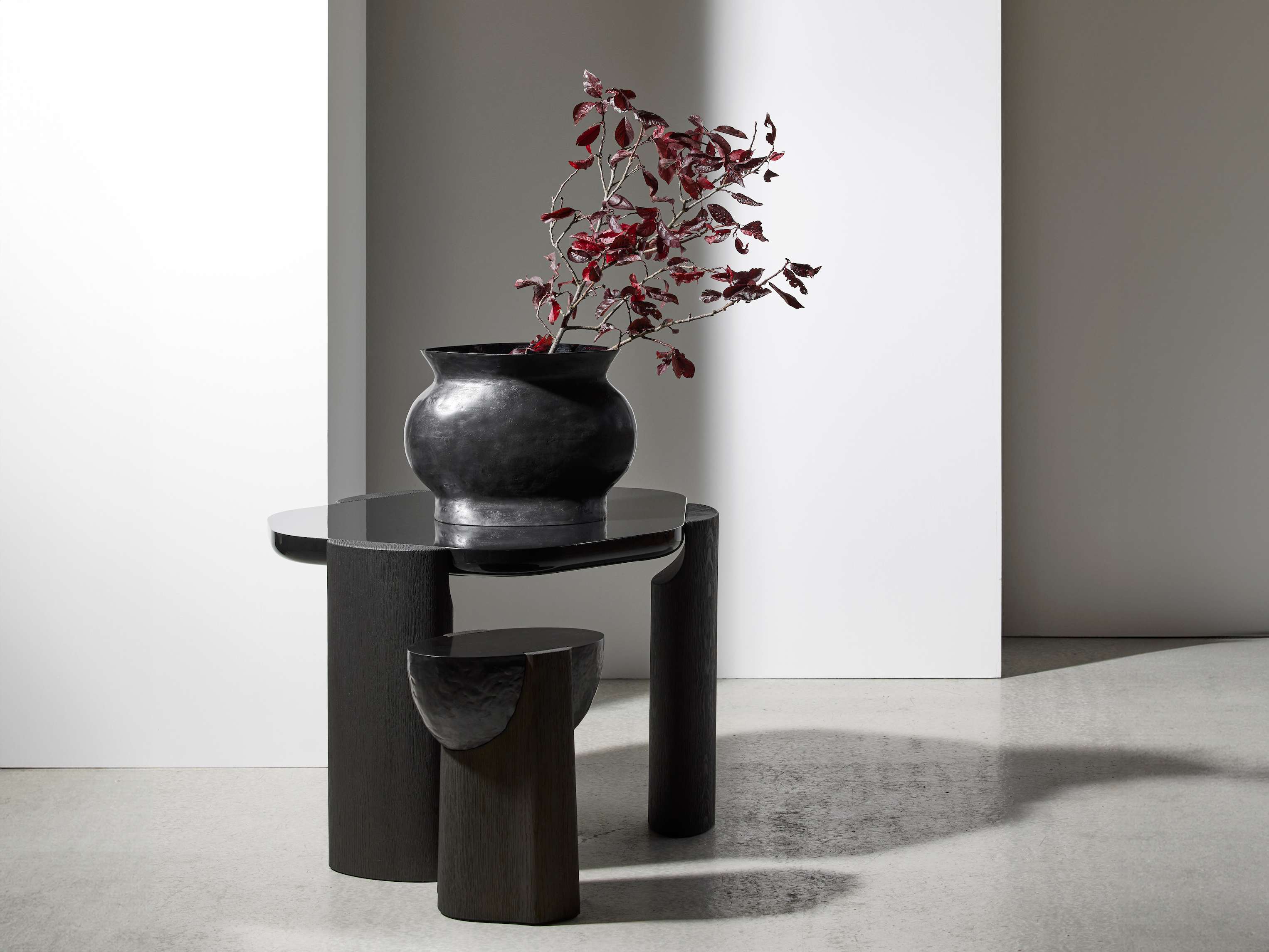 COLLECTION PARTICULIÈRE LOB SIDE TABLE | GARDE – Garde COLLECTION PARTICULIÈRE LOB SIDE TABLE | GARDE – Garde