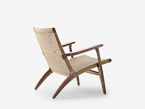 CARL HANSEN HANS J. WEGNER CH25 LOUNGE CHAIR H28.7" x W27.9" x D28.7" x SH13.7"