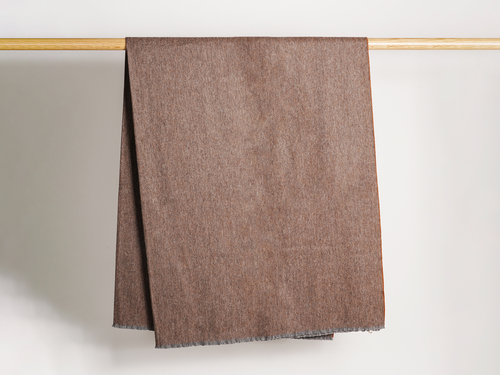 BEGG X CO VALE REVERSIBLE THROW / FLANNEL SIENNA 58" x 102"