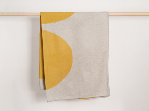 BEGG X CO HAWK BEE THROW / GREY AND OCHRE 55" x 71"