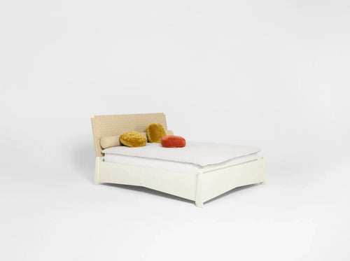 PIERRE AUGUSTIN ROSE DEHLOS LACQUER BED W71.7" x D92.5" x H49.5"