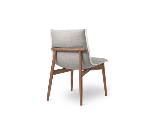 CARL HANSEN EOOS E004 EMBRACE CHAIR H32.5" x W22" x D24" x SH18.3"
