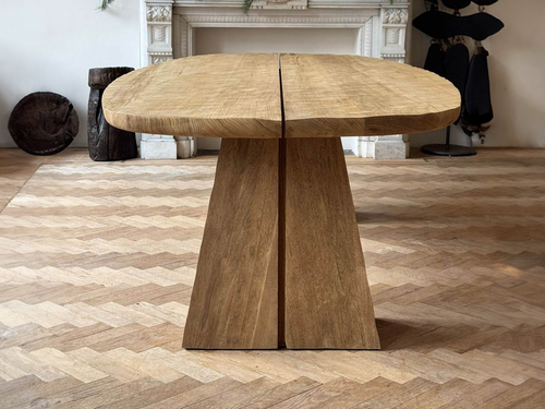 ATELIER BENOÎT VIAENE DINING TABLE / 110 W118” x D47.2" x H29.5”