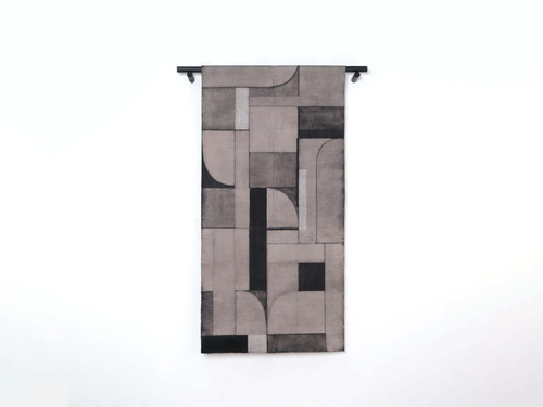 AMÉLIE CRÉPY DEMI RELIC 6 L49" x W33" x D4"