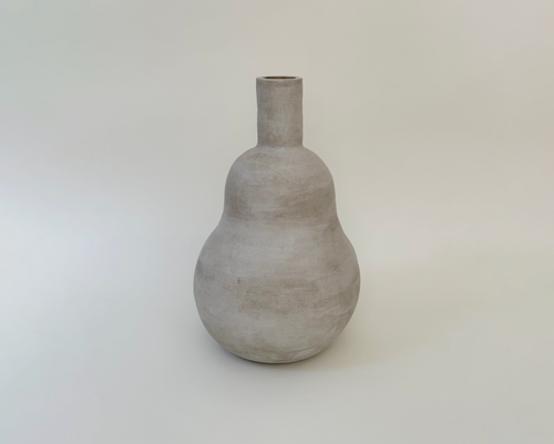 LISA VISCARDI PEAR BOTTLE / WHITEWASH H16" x Ø10.5"