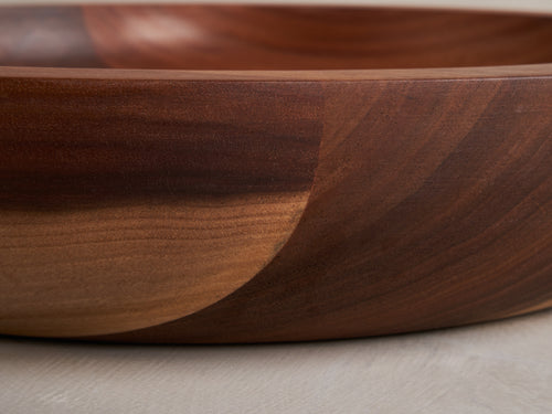 MICHAËL VERHEYDEN KOMM BOWL / WALNUT Ø15.5” x H3”