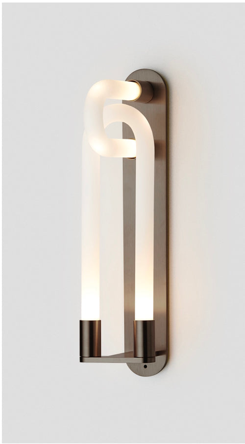 ARTICOLO LOOPI SINGLE WALL SCONCE H13.46" x W3.37"