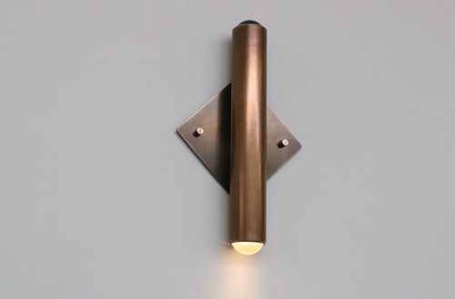 LOST PROFILE SURVEILLANCE SCONCE W10.2" x D2.9" x H17.7"