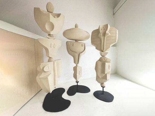 OLIVIA COGNET TOTEM