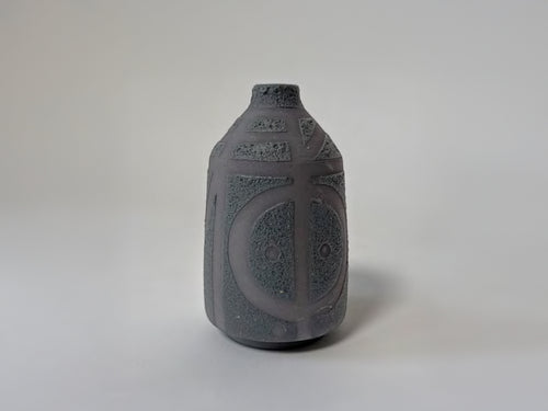 HEATHER ROSENMAN SCRIBE VASE / BLACK 25253 H5" x Ø3"