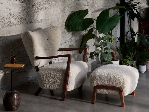 &TRADITION WULFF LOUNGE CHAIR H34" x W34" x D34.6"