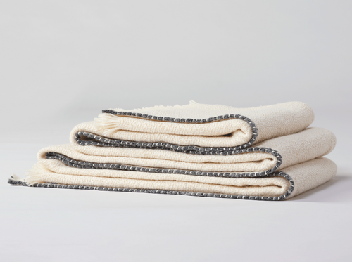 TEIXIDORS HYDRA WOOL AND SILK BLANKET / NATURAL 94" x 110”