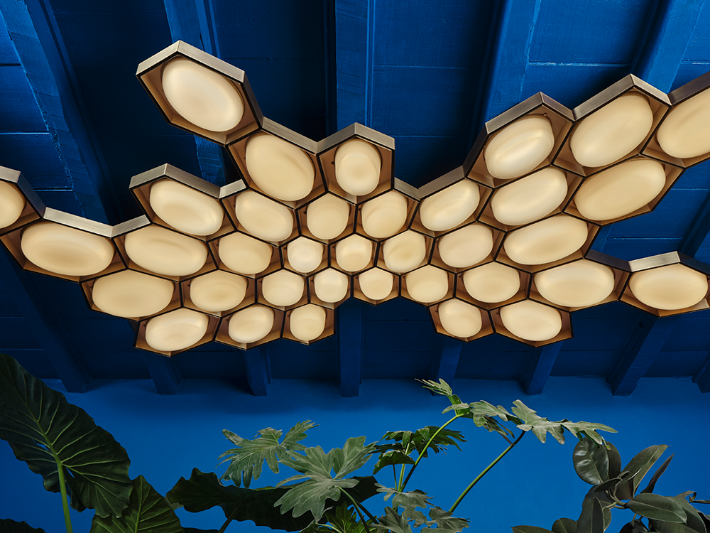 工芸品 LYRICISM of MODERN DESIGN SWEDISH GLASS 工芸品 LYRICISM of