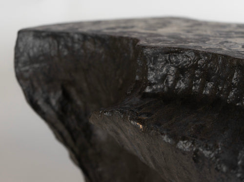 JOJO CORVÄIÁ SUUMI STOOL V-1313 24.5" x 18" x H17.5"
