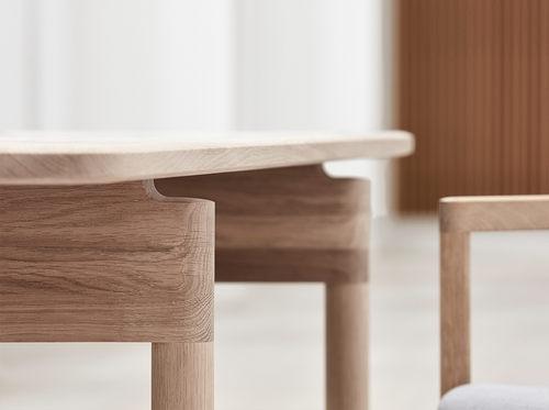 FREDERICIA CECILE MANZ POST DINING TABLE