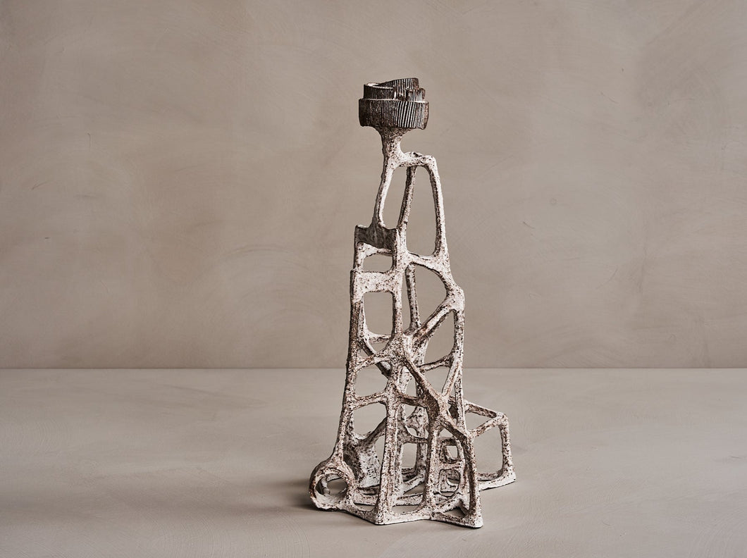 BRONWEN GRIEVES SCULPTURE 481 H16