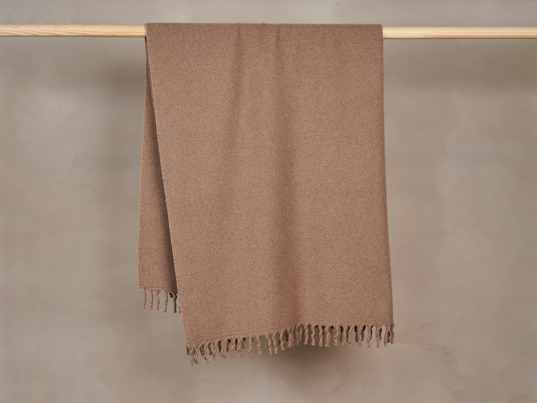 ALONPI LUCCA CASHMERE THROW / MOCHA 57