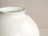 Load image into Gallery viewer, CHRISTIANE PERROCHON BOULE VASE  / CRYSTALLIZED WHITE BEIGE Ø11.8&quot; x H11.8&quot;
