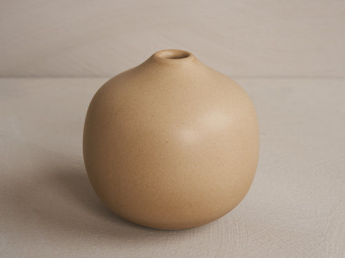 CHRISTIANE PERROCHON EXTRA SMALL FLOWER VASE / TAUPE H2.7"