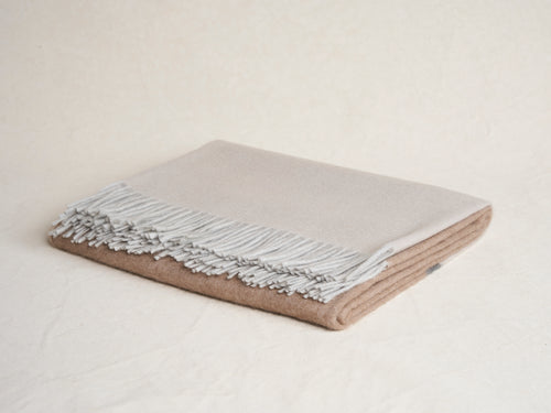 BEGG X CO ARRAN BORDERLAND THROW / NATURAL GREY 59" x 72"