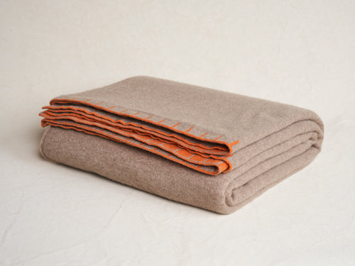 BEGG X CO TRAVERSE THROW / NATURAL + ORANGE 55" x 71"