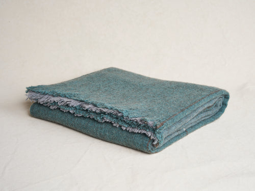 TEIXIDORS NOMAD THROW / TURQUOISE + LEAD GREY W55” x L71"