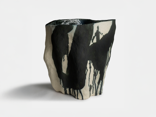 JOJO CORVÄIÁ GONGKAI VESSEL W-1460 W17" x D13" x H17"