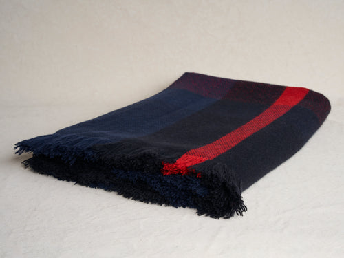 OTHERWAYS VICHY NAVY/ RED THROW L78" x W58.5"