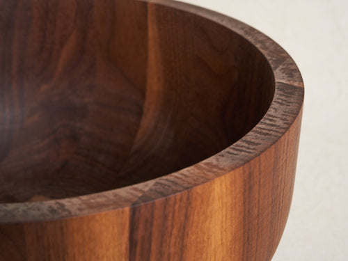 MICHAËL VERHEYDEN *DISCONTINUED BUSK BOWL / WALNUT H8" x Ø15.5"