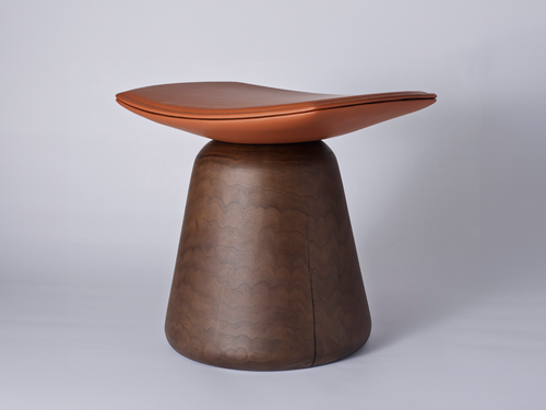 COLLECTION PARTICULIÈRE MAT STOOL L19.3 x W13.8" x H15.7"x SH15"