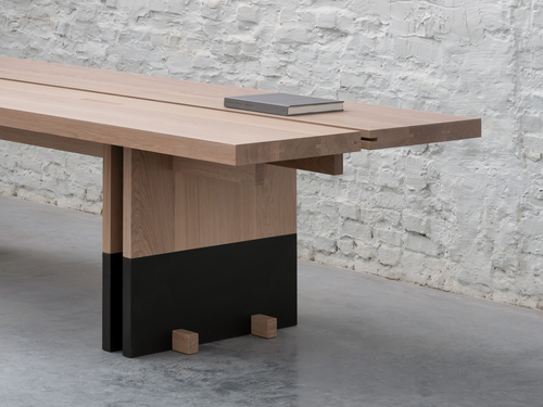 KERSTENS RIFT DINING TABLE / WOOD + METAL