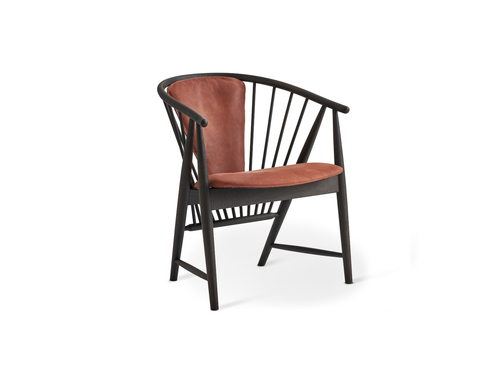 GEMLA SUNFEATHER LOUNGE CHAIR / PADDED BACK H29.1" x W23.2" x D24.0" x SH17.3"