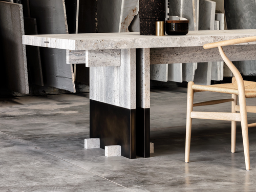 KERSTENS RIFT DINING TABLE / STONE