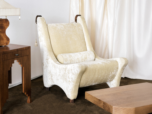 STUDIO EBUR VISCONTI ARMCHAIR H36.2" x L27.5" x D41.7"