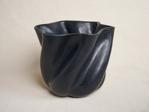 KATAYONE ADELI MATTE-SATIN BLACK BOTANICAL VESSEL NO.04 Ø14" x H12"