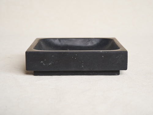 MICHAËL VERHEYDEN SMALL SQUARE TRAY / NERO MARQUINA L6" x W6" x H1.5"