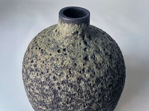 HEATHER ROSENMAN LAVA VASE / GREIGE 25660 W4" x D4" x H5.5"