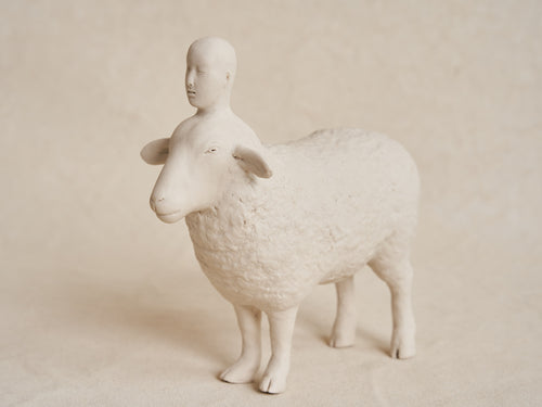 ROBIN WHITEMAN LAMB  SCULPTURE H6.5" x W7"